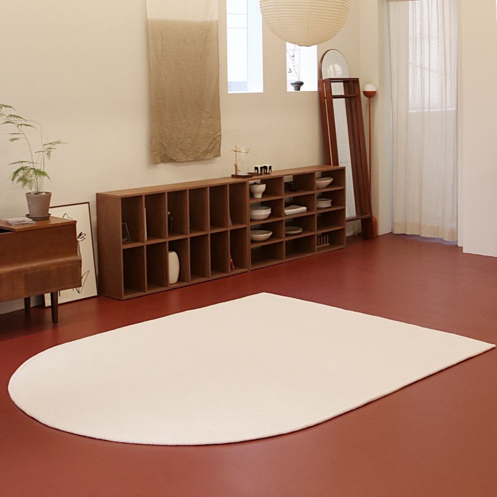 선데이 아치형 쉐입 단모 러그