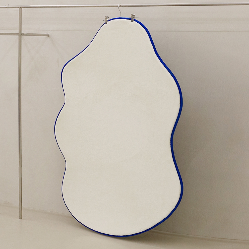 [메모리폼] 포근하고 폭신한 비정형 라인티 러그